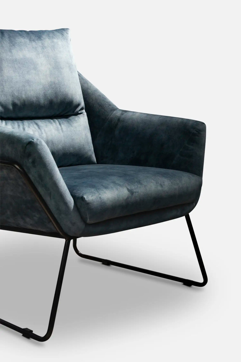 Farista Armchair